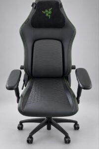 Chaise gaming Razer Iskur V2 NewGen noir et vert vue de face